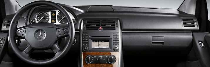 B-Class Sports Tourer Comfort Multifunction steering